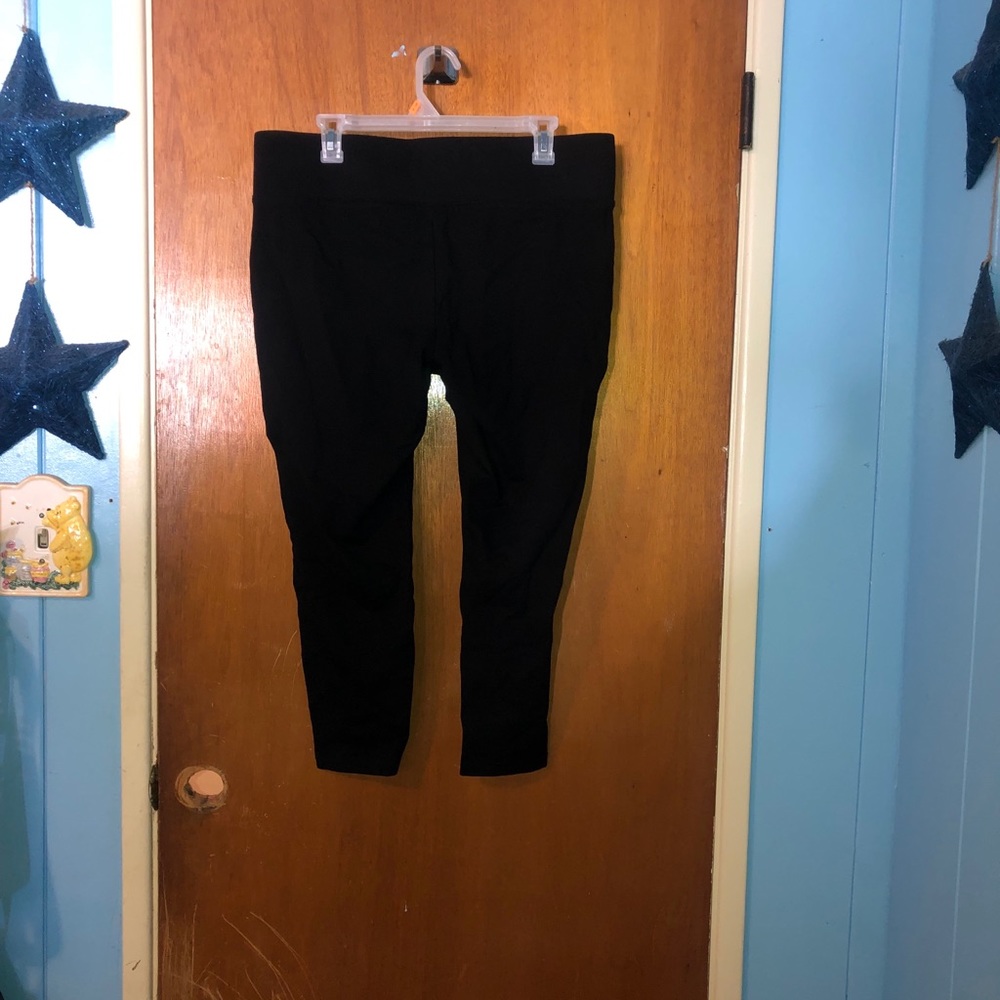 Torrid 1 Studio Ponte Slim Fix Black Pull On Pixie